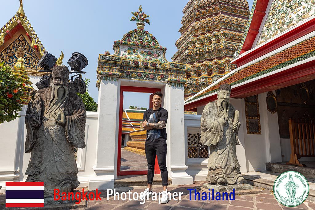 Bangkok Photographer Thailand professional photo of Charyl Chappuis visit to Emerald Buddha Temple and Kings Palace.