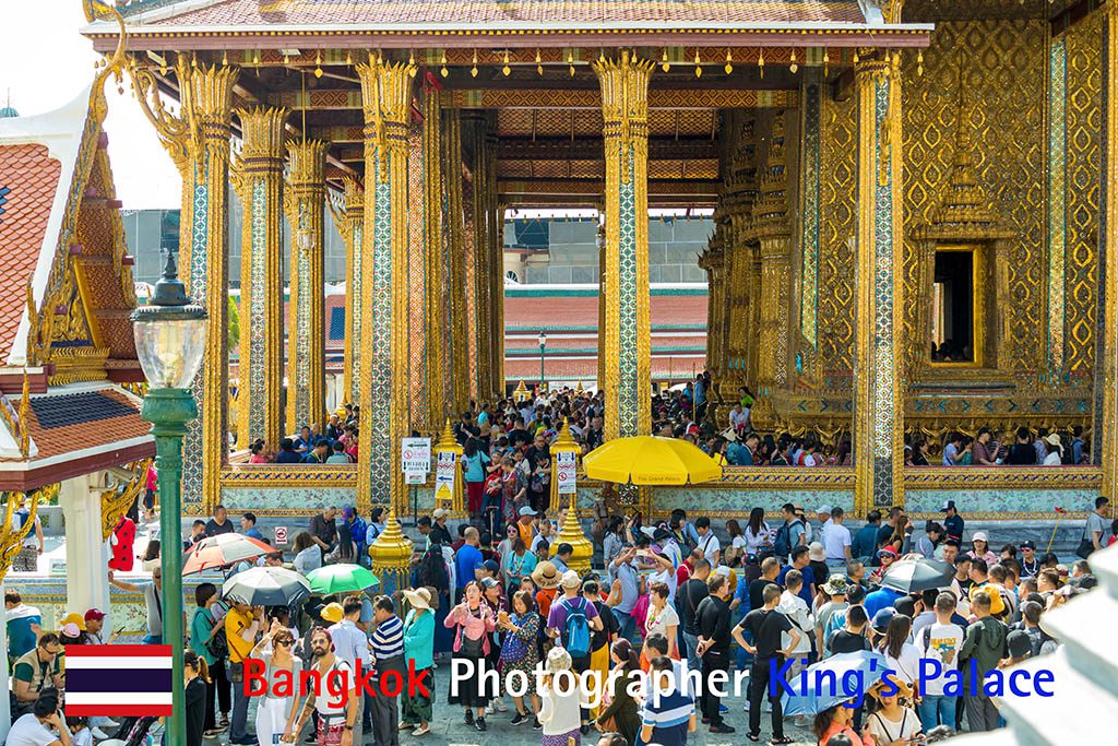 Bangkok Photographer Thailand Event professional freelance photography Kings Palace crowds
