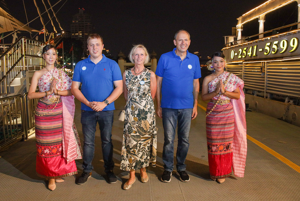 Bangkok Boat Cruise Images 5 Rings Photography 035