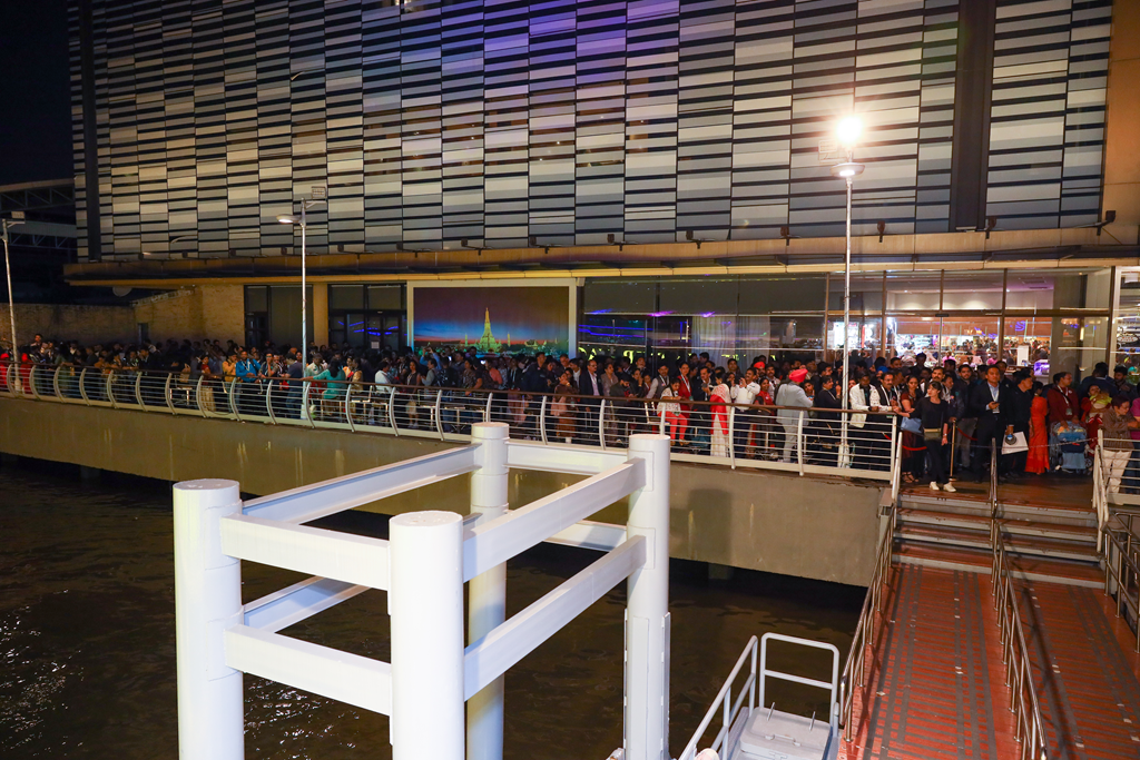 Bangkok Boat Cruise Images 5 Rings Photography 041