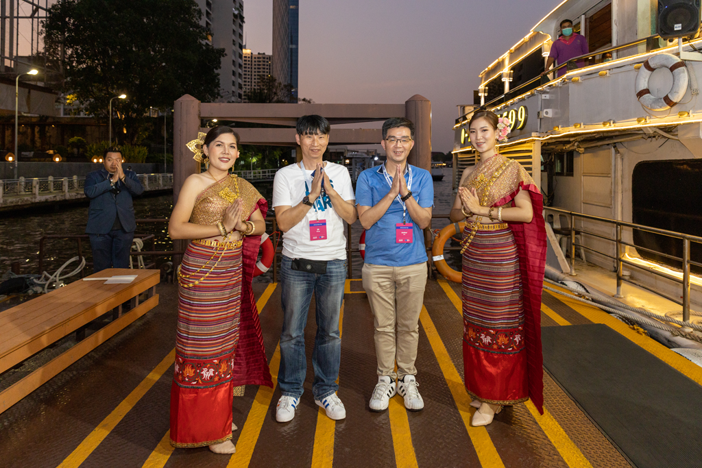 Bangkok Boat Cruise Images 5 Rings Photography 043